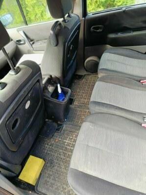 Syndyk sprzeda udział 1/2 w Renault Megane Scenic