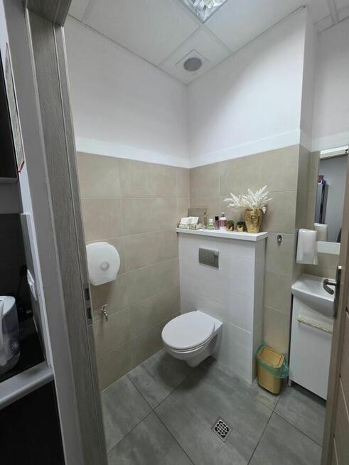 Odstąpię w pełni funkcjonujący gabinet