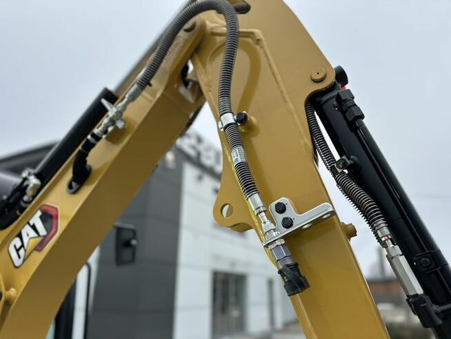 Caterpillar 301.8 GWARANCJA FABRYCZNA 3 LATA