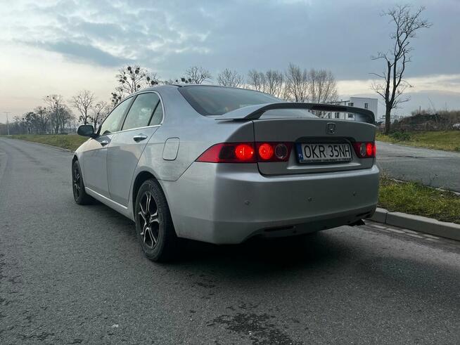 Honda Accord 2004 r. - mało pali, w codziennej eksploatacji