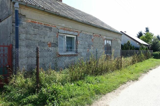 Dom wolnostojący z lat 60-tych, do generalnego remontu!!!