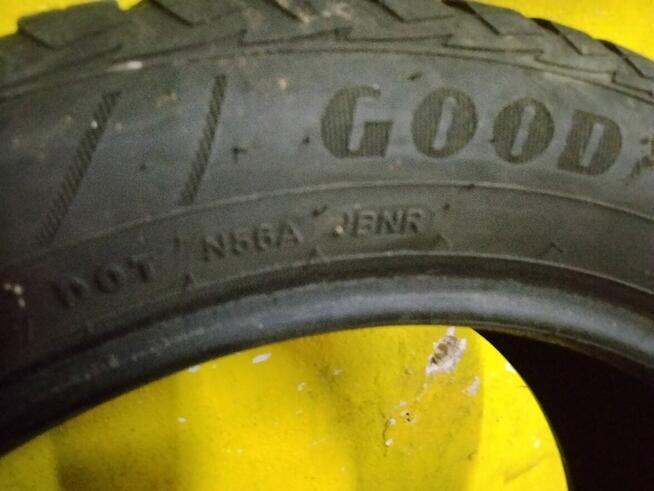 Opony 17 całoroczne. M+S .