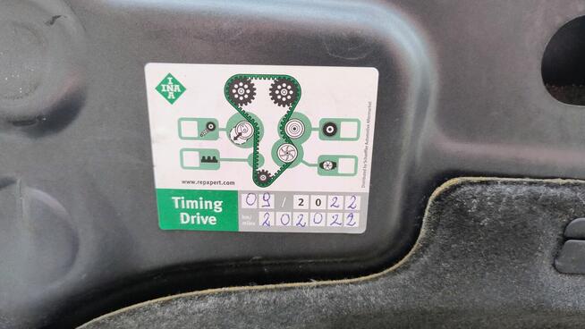 VOLVO C30 1.6 benzyna salon Polska