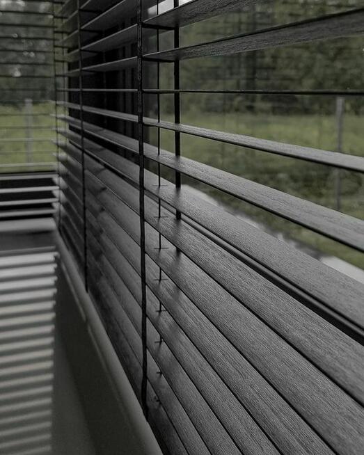 Rolety, plisy, żaluzje, moskitiery