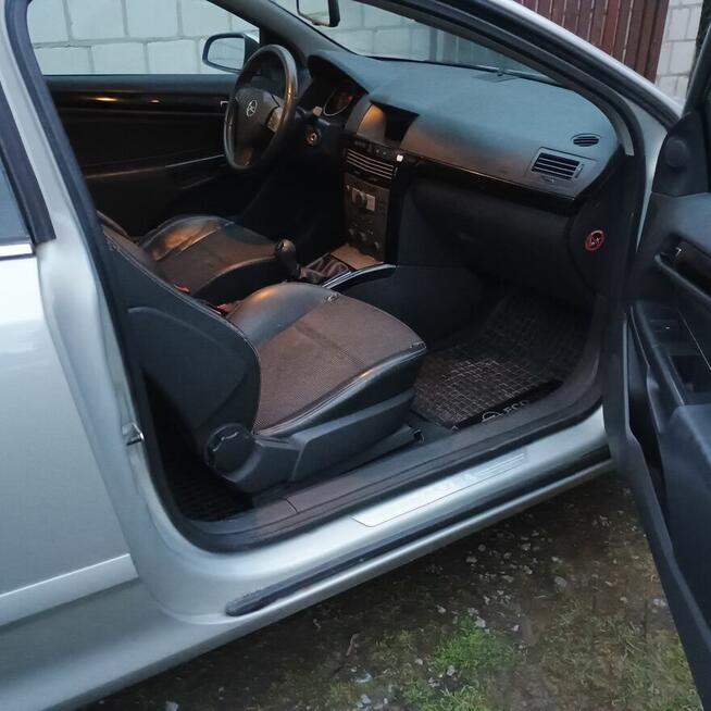 Opel Astra GTC 1.6 Benzyna 2005 Rok Zamiana.