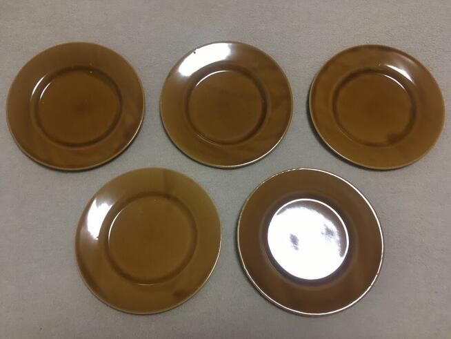 PRL talerzyk talerzyki deserowe 17 cm brązowe porcelit