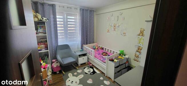 Przestronne 3-pokojowe mieszkanie z balkonem