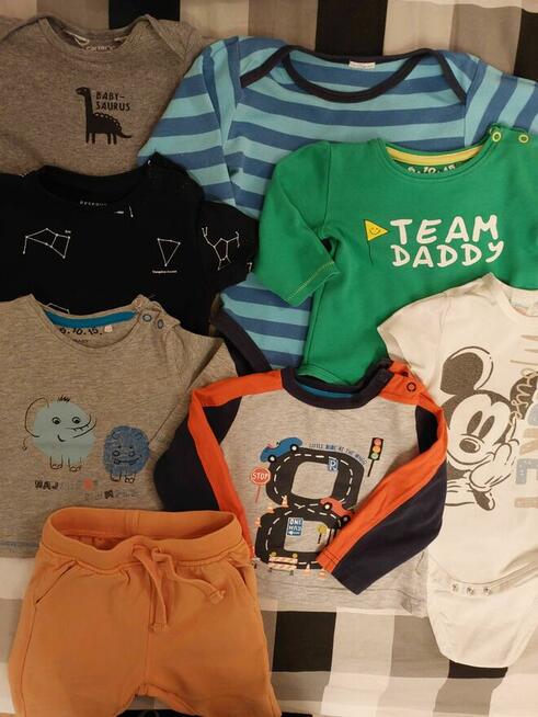 Ubranka dla niemowlęcia rozmiar 68 ponad 50 szt+ kombinezon