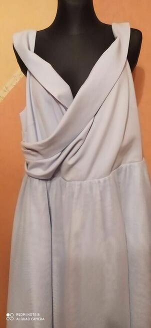 Sprzedam śliczną sukienkę