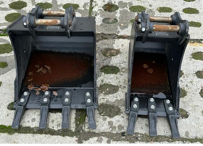 FABRYCZNIE NOWA MINIKOPARKA CATERPILLAR 302.7 CR.