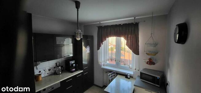 Przestronne 3-pokojowe mieszkanie z balkonem