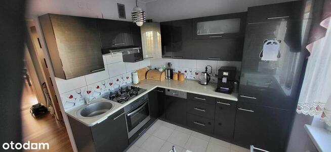 Przestronne 3-pokojowe mieszkanie z balkonem