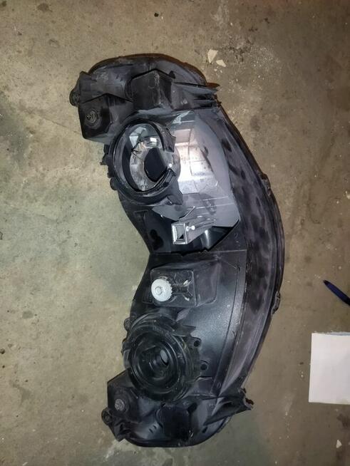 Lampa przednia do motocykla