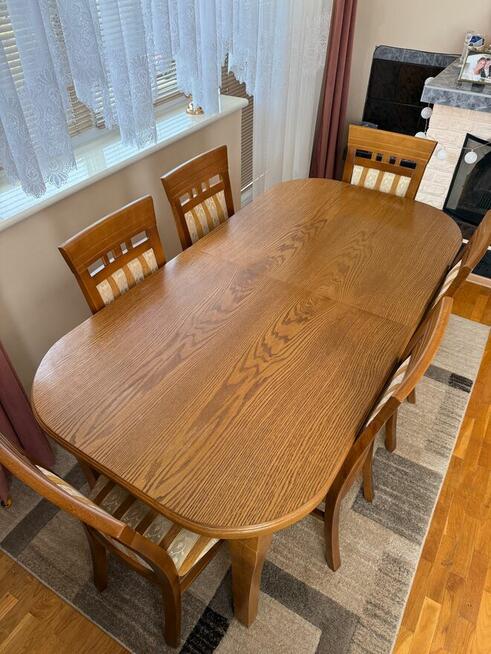 Sprzedam stół+ 8 krzeseł