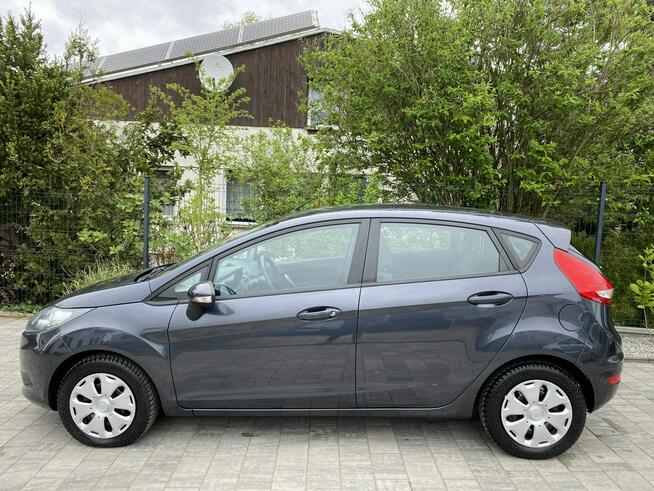 Ford Fiesta Niski oryginalny przebieg !!!