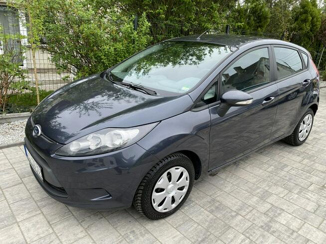 Ford Fiesta Niski oryginalny przebieg !!!