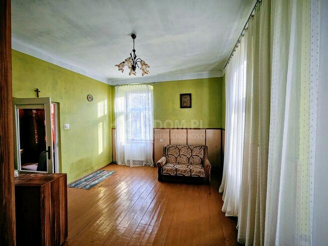 Atrakcyjne mieszkanie z potencjałem w Dworku