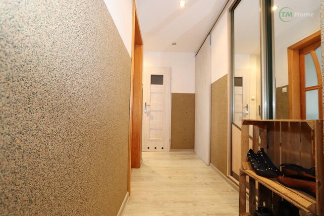 Trzy pokoje przy ul. Kolejowej w Polkowicach.