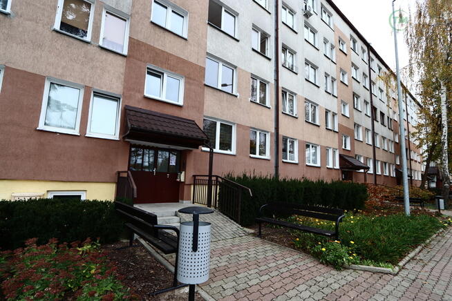 Trzy pokoje przy ul. Kolejowej w Polkowicach.