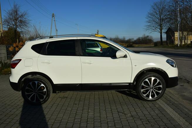 Nissan Qashqai 2.0B 4x4/ Navi/ Kamera/ 2 KPL KÓŁ/ Oryginał lakier/ Sprowadzony