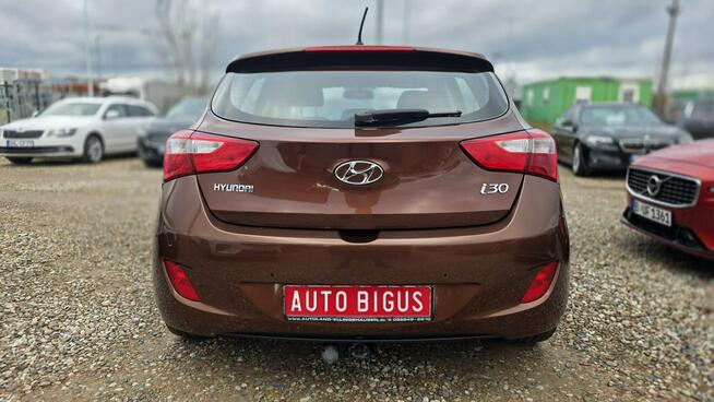 Hyundai i30 1,4 Crdi bardzo ekonomiczny Ledy