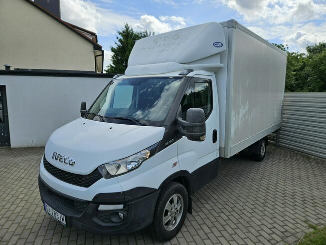 Iveco Daily 35S15 2.3 145KM bezwypadek NISKI PRZEBIEG winda FV 23% KONTENER