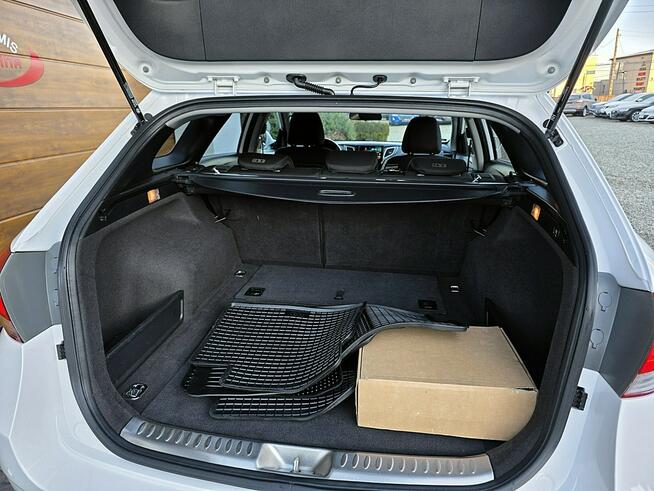 Hyundai i40 bezwypadkowy, nawigacja