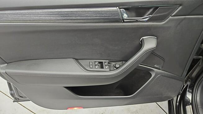 Škoda Superb 2.0 TDI SCR Style DSG ! Z Polskiego Salonu ! Faktura VAT !