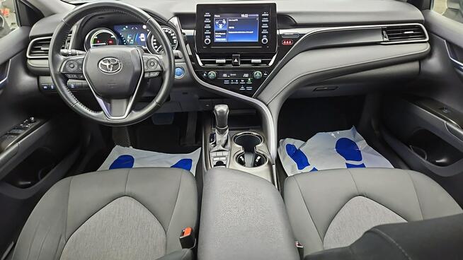 Toyota Camry 2.5 Hybrid Comfort CVT ! Z Polskiego Salonu ! Faktura VAT !