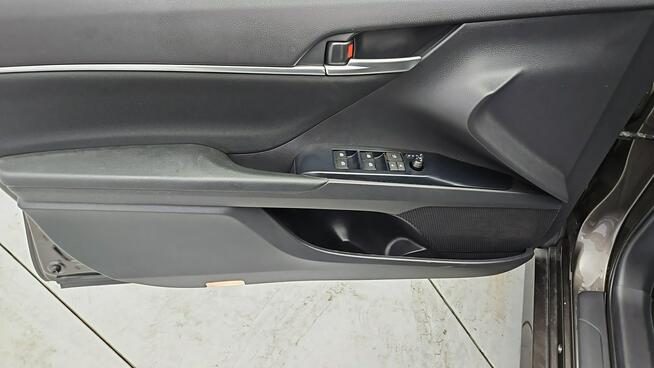 Toyota Camry 2.5 Hybrid Comfort CVT ! Z Polskiego Salonu ! Faktura VAT !