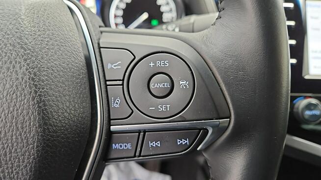 Toyota Camry 2.5 Hybrid Comfort CVT ! Z Polskiego Salonu ! Faktura VAT !