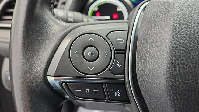 Toyota Camry 2.5 Hybrid Comfort CVT ! Z Polskiego Salonu ! Faktura VAT !