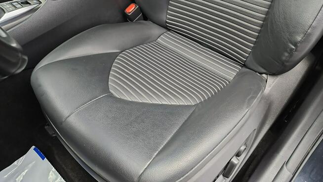 Toyota Camry 2.5 Hybrid Comfort CVT ! Z Polskiego Salonu ! Faktura VAT !