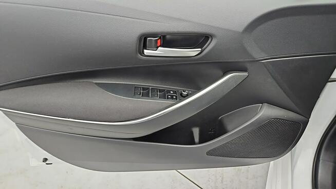 Toyota Corolla 1.8 Hybrid Comfort ! Z Polskiego Salonu ! Faktura Vat !