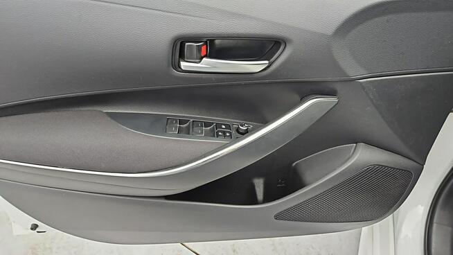 Toyota Corolla 1.8 Hybrid Comfort ! Z Polskiego Salonu ! Faktura VAT !