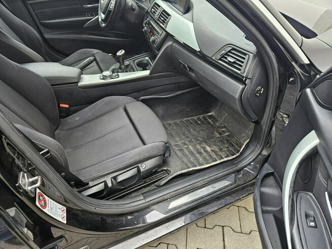 BMW 320 4x4 Pnorama Nawigacja Ksenon