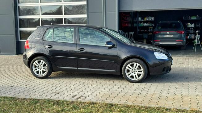 Volkswagen Golf 1.6 MPI, super stan, zobacz FILM!