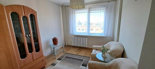 Mieszkanie trzypokojowe z balkonem w bloku z windą