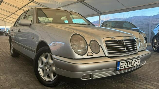 Mercedes E 220