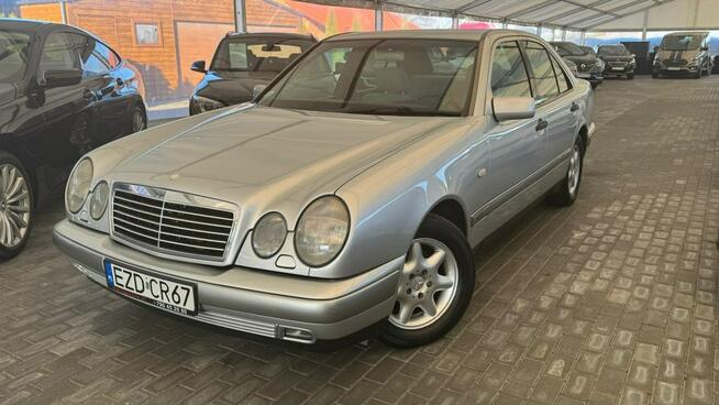 Mercedes E 220