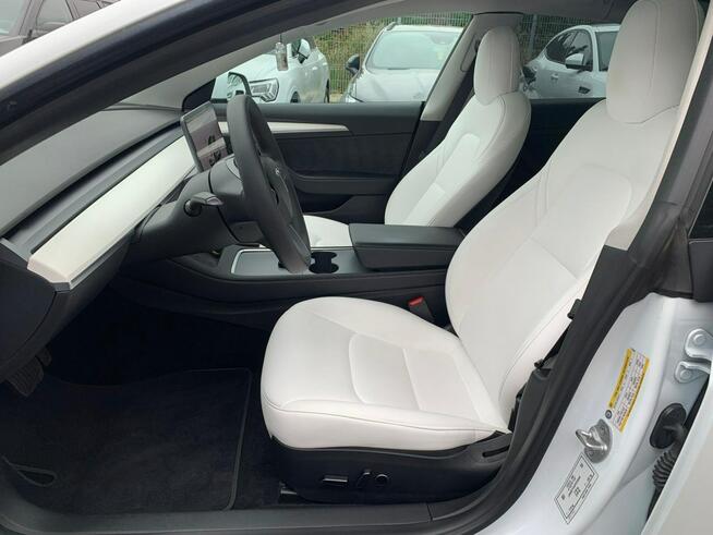 Tesla Model 3 Autopilot Kamery Białe Wnętrze