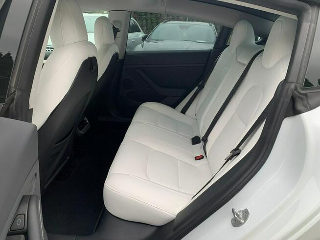 Tesla Model 3 Autopilot Kamery Białe Wnętrze