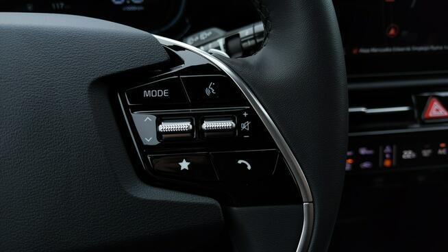 1.6 Niro PLUG -IN wersja L Serwis ASO Salon PL