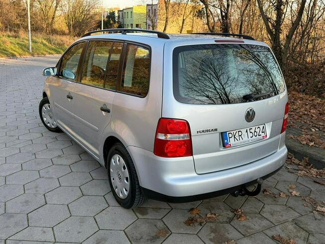 Volkswagen Touran 1.6 Benzyna 7osób Zarejestrowany