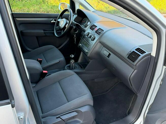Volkswagen Touran 1.6 Benzyna 7osób Zarejestrowany