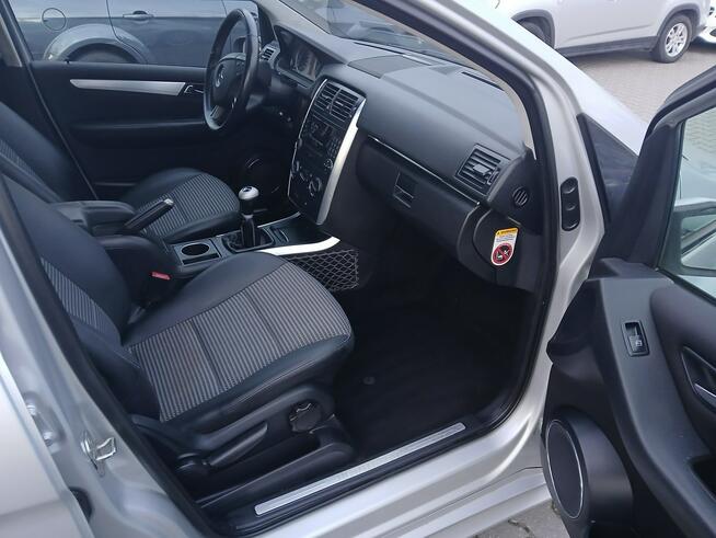 Mercedes B 170 1.7i LIFT klima navi PDC półskóry alufelgi stan BDB