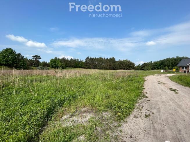 Ładnie położona działka budowlana w Cegielniku