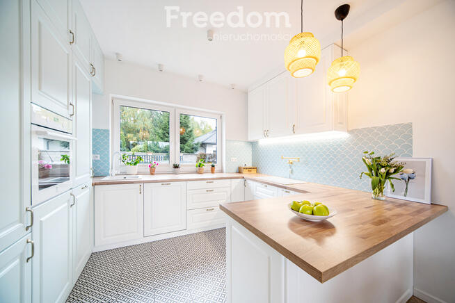 Przestronny dom z ogrodem w Bobrowcu