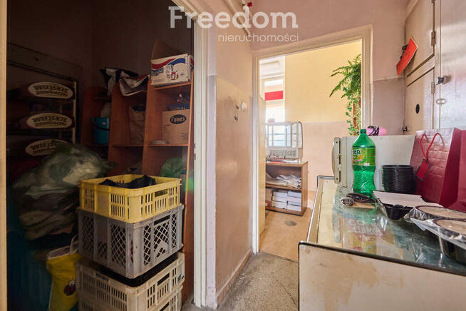 Na sprzedaż lokal użytkowy, parter, duże witryny