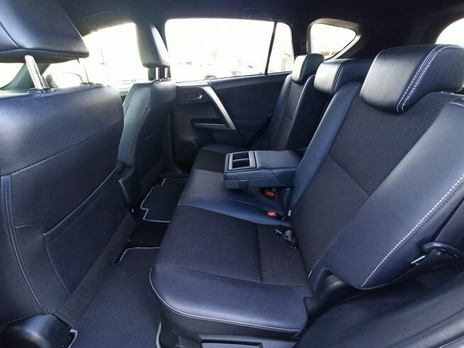 Toyota RAV-4 salon Polska, serwis, bogata opcja